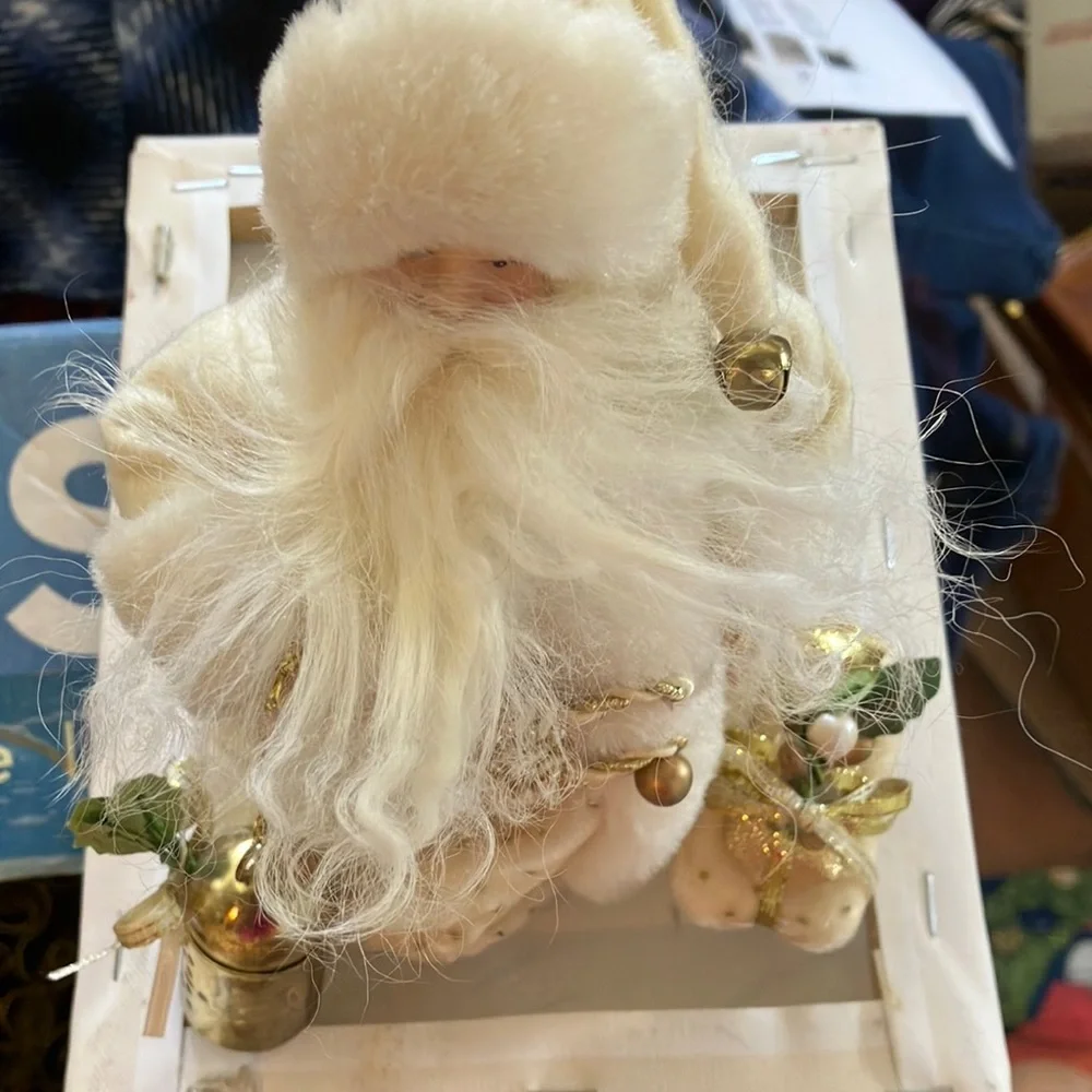 Small tree topper